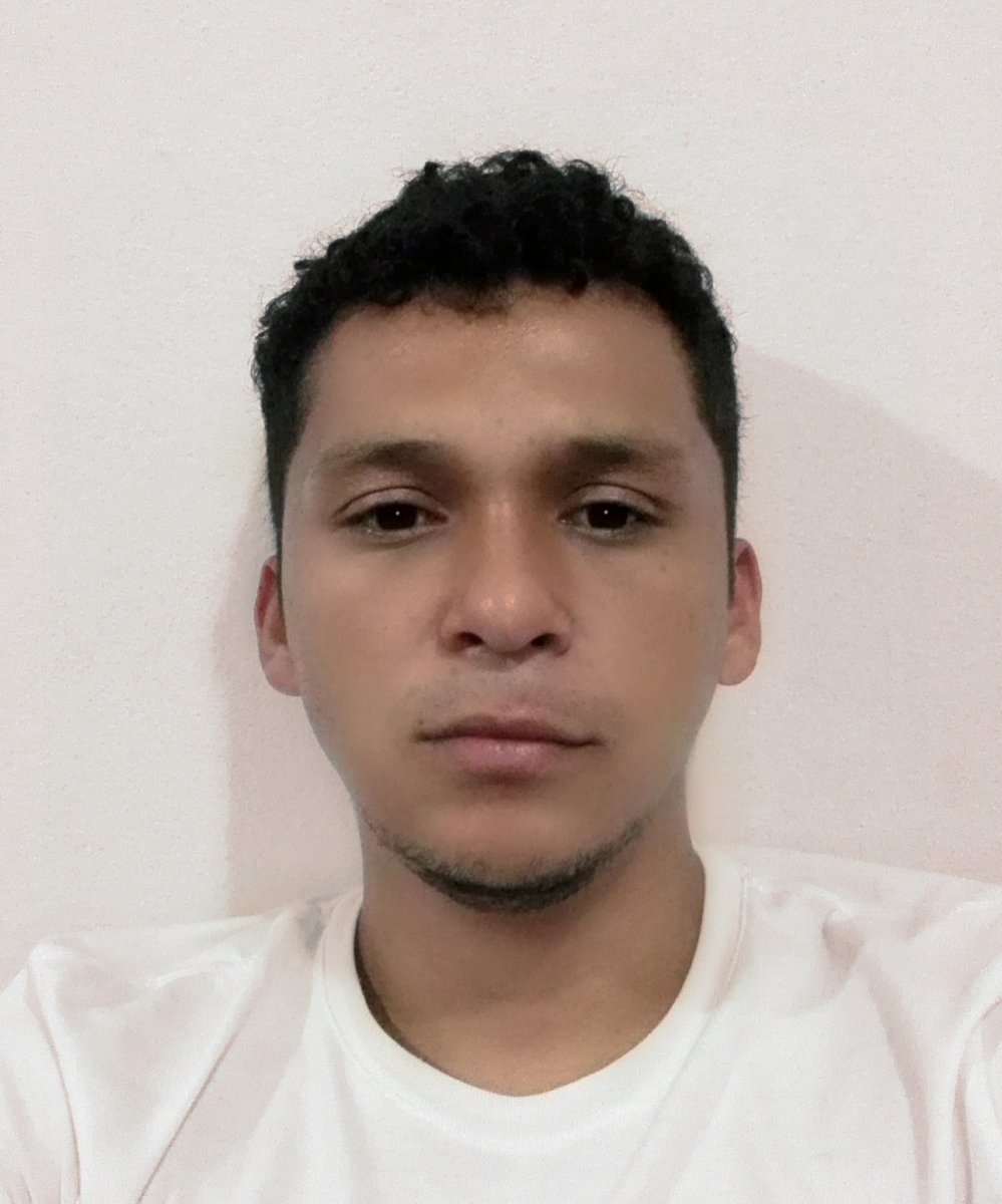 Richard Josué Giron Macías