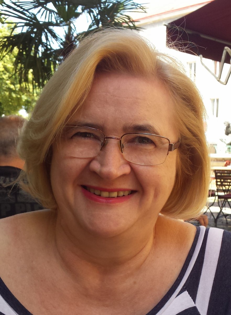 Anna Pogrzebacz