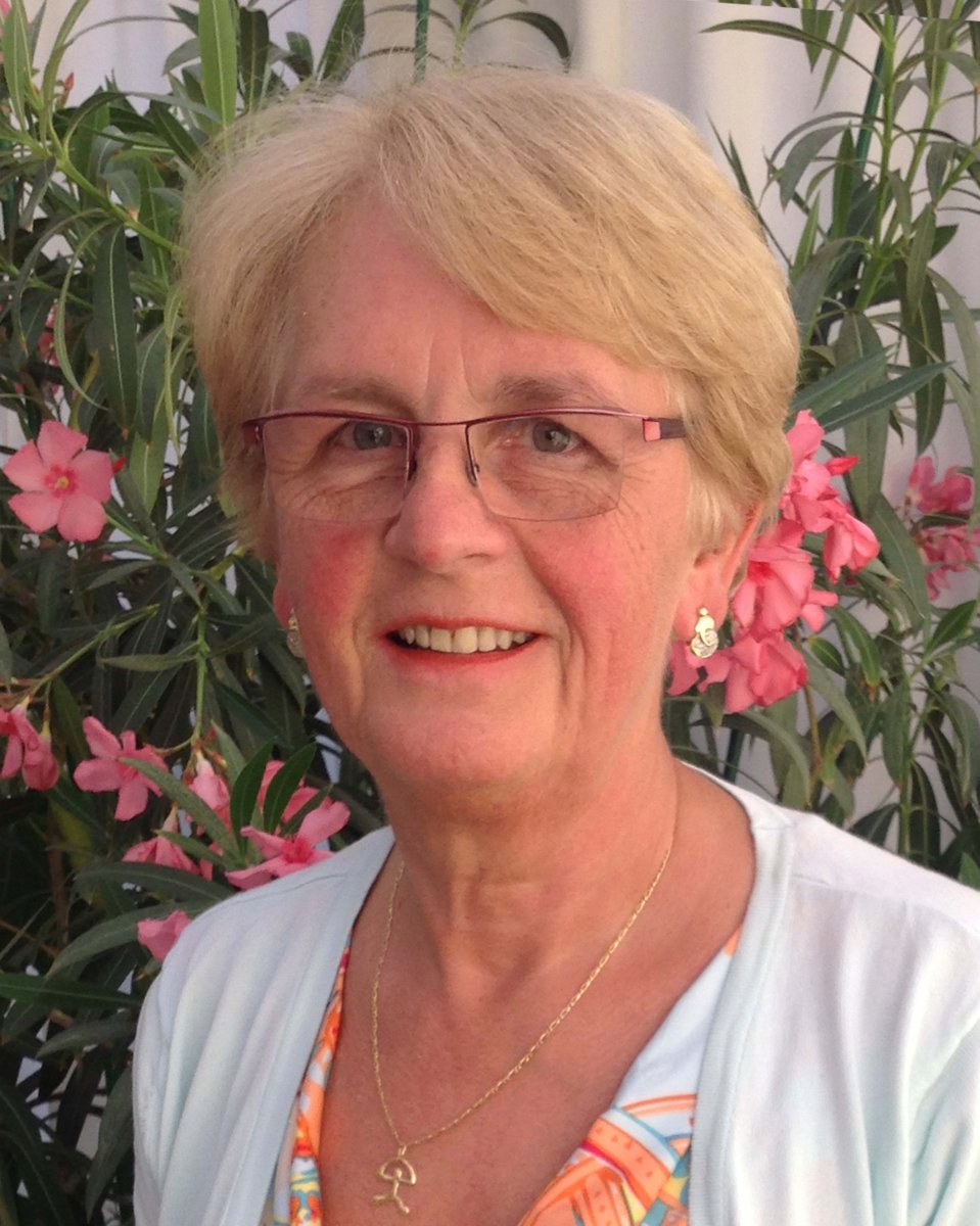 Suzanne Loots