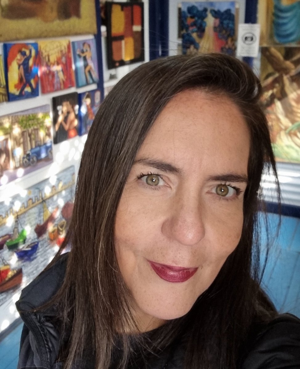Maria Esther Becerril