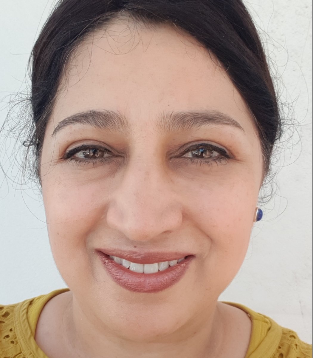 Naseema Barday