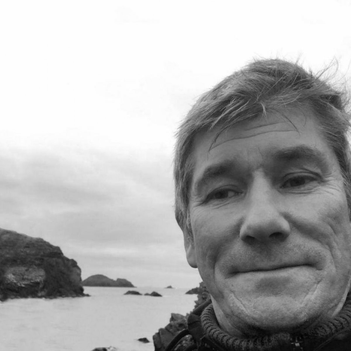 Simon Jones